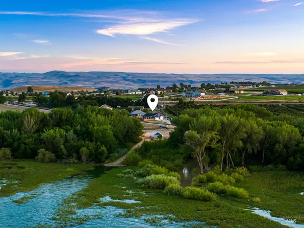 13855 Riverside Rd, Caldwell, ID 83607