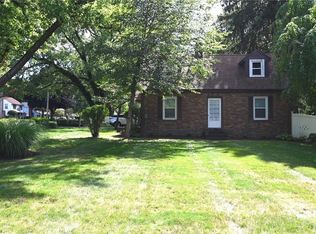 132 E McKinley Way, Poland, OH 44514