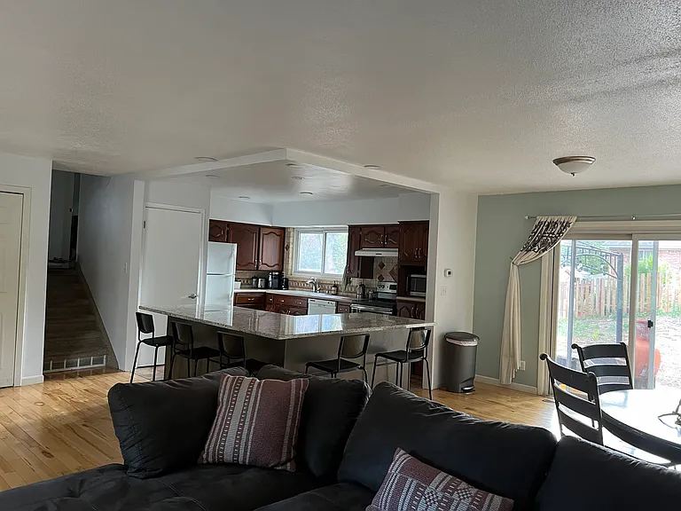 4106 Buttercup Ln — Photo 4