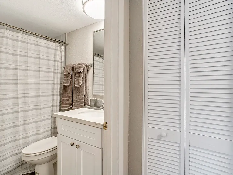 Aventine at Lantana - 55+ Active Adult Apartments — Photo 16