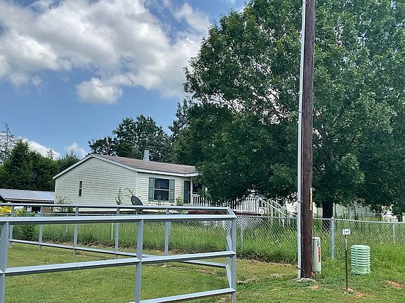 2nd image of 310 County Road 4231