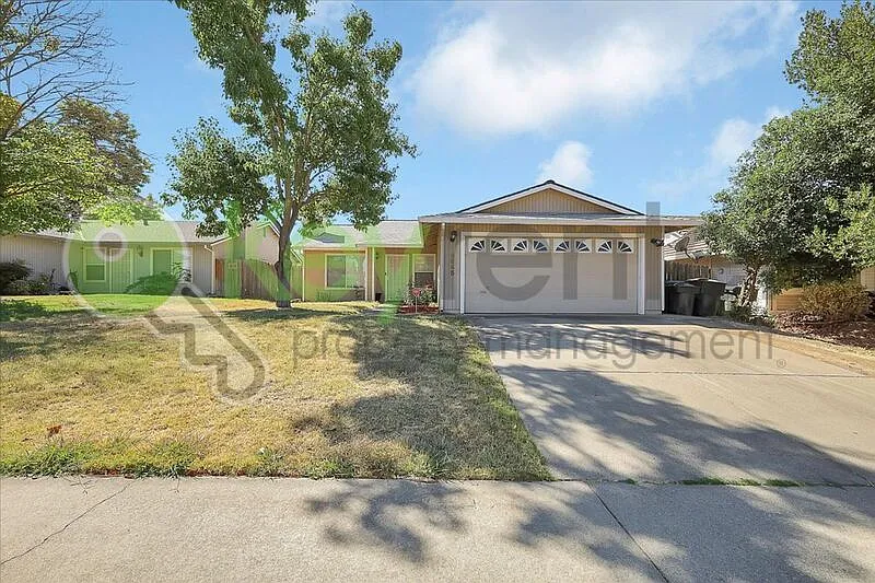 3 bed, 2.0 bath, 1440 sqft, $2,550 — Photo 1
