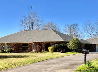 278 Edgar Holmes Rd, Tylertown, MS 39667
