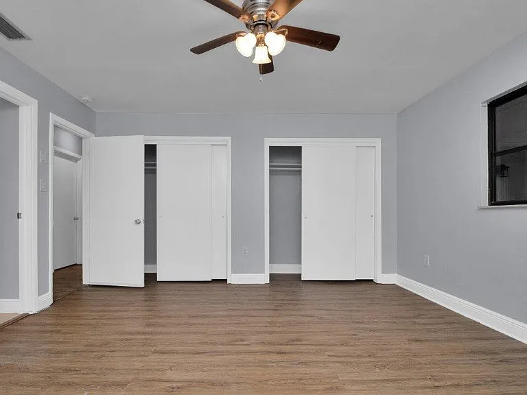 13540 Sedgwick Ave — Photo 26