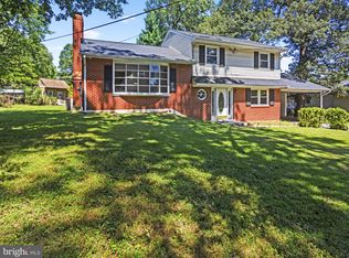 10806 Javins St, Glenn Dale, MD 20769