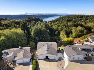 3108 N Narrows Dr, Tacoma, WA 98407