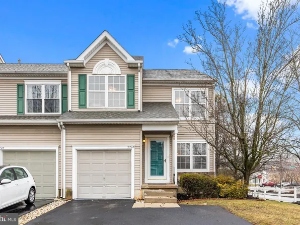 2710 Fallow Hill Ln, Jamison, PA 18929