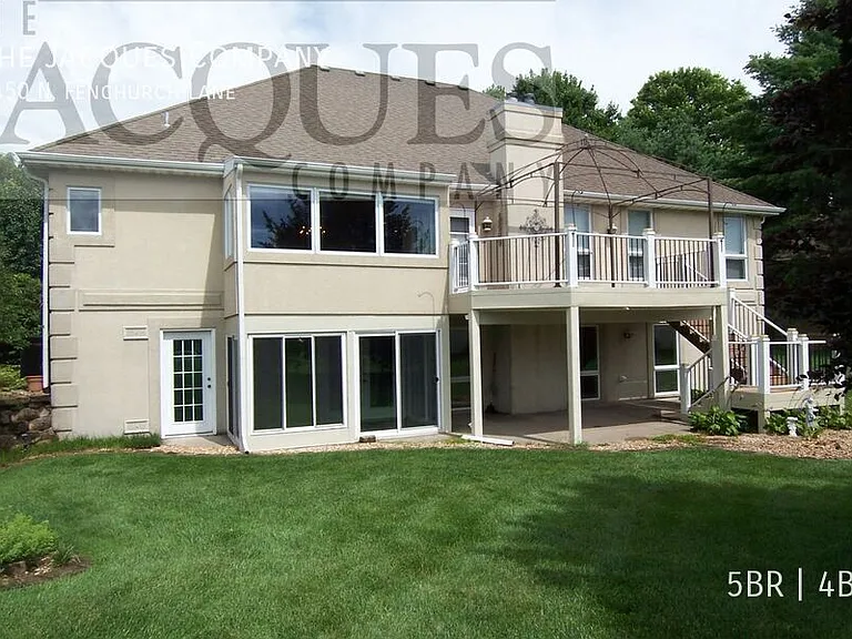 1450 N Fenchurch Ln — Photo 2