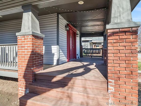 4th image of 1124 S Florence Pl E