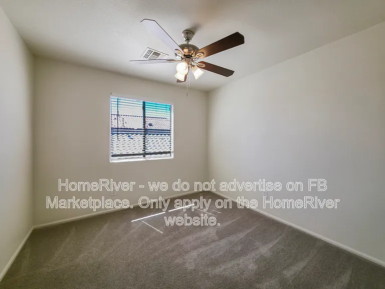 42706 W Hillman Dr — Photo 14