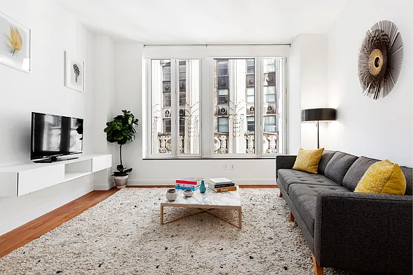 Sold by Douglas Elliman | media 15