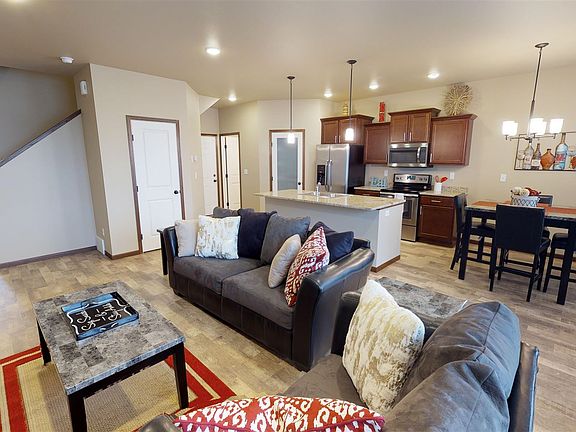 Stonemill Townhomes (3)