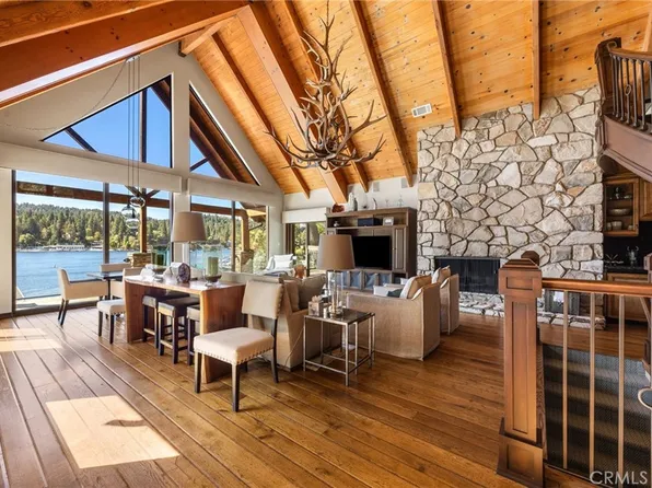 28103 Point Hamiltair Ln, Lake Arrowhead, CA 92352