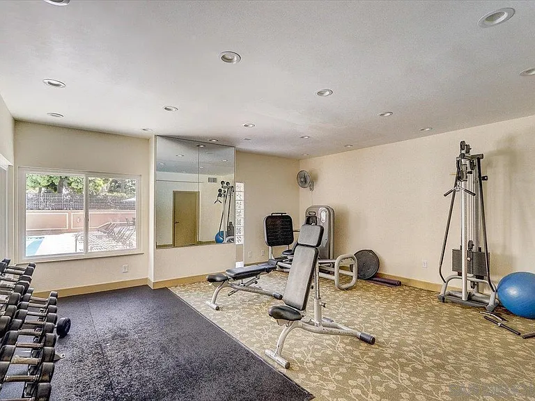 3520 Lebon Dr #5212 — Photo 32