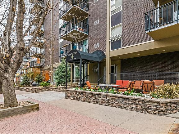 2nd image of 1150 N Vine St #901