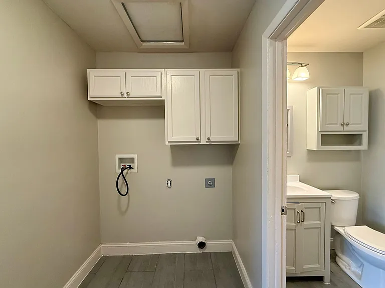 2422 W Savannah St — Photo 7