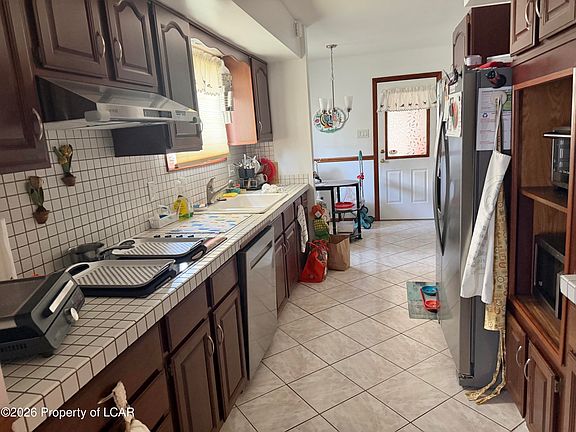 2nd image of 101 Countrywood Dr
