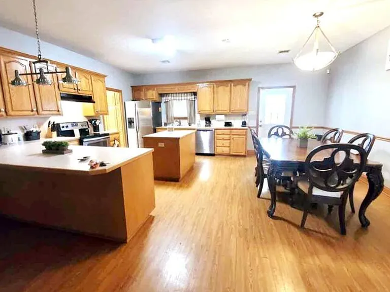 1408 Christie Dr — Photo 13