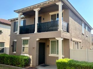 949 S Wallrade Ln, Gilbert, AZ 85296