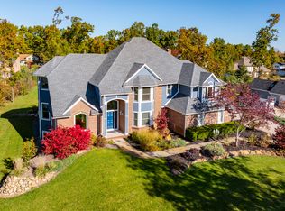 5284 Green Pine Ln, Kalamazoo, MI 49009