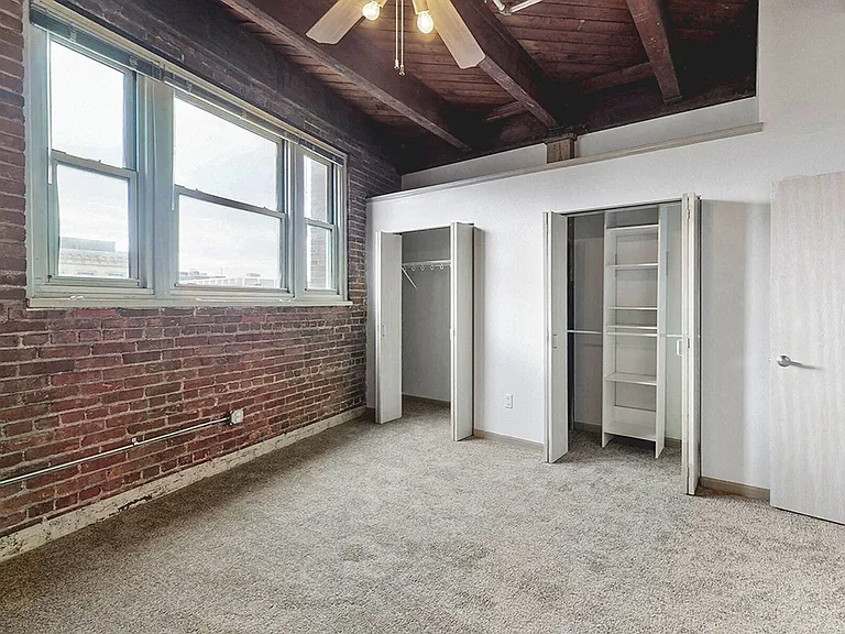 Old Market Lofts — Photo 46