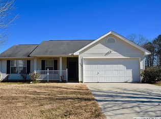 118 Otter Trl SW, Huntsville, AL 35824