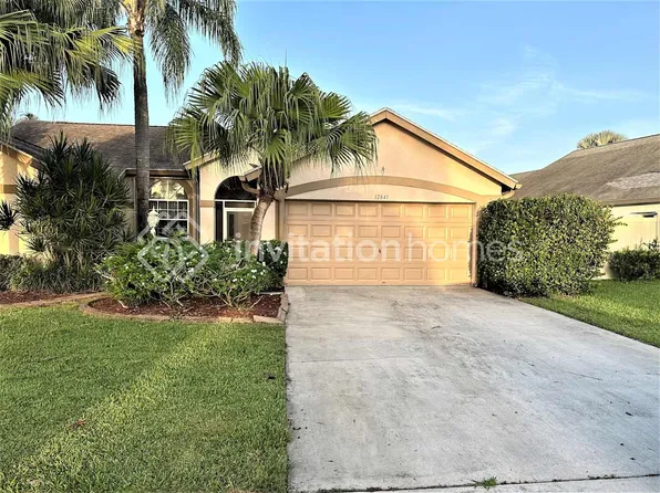 12841 Meadowbreeze Dr, Wellington, FL 33414