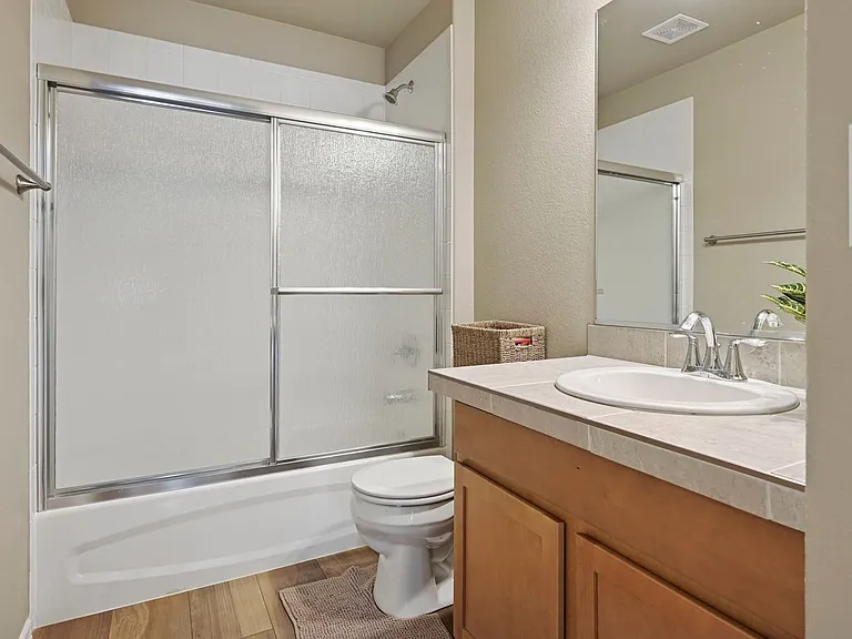 3617 Vineyard Cir — Photo 28