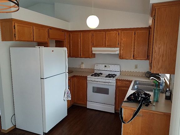 4th image of 5614 138th Pl NE