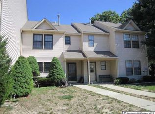 401 Sage Ct, Jackson, NJ 08527