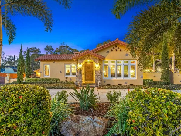 1431 22nd Ave N, Saint Petersburg, FL 33704