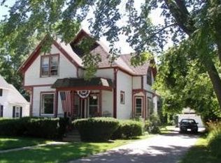 1114 Chicago St, Green Bay, WI 54301