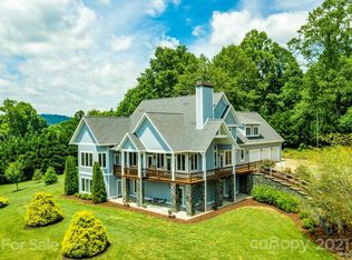 104 Ned Robinson Rd, Burnsville, NC 28714