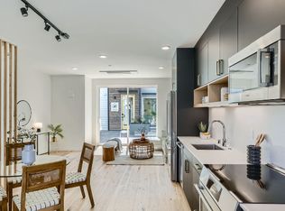 511 Howe St #511B, Seattle, WA 98109