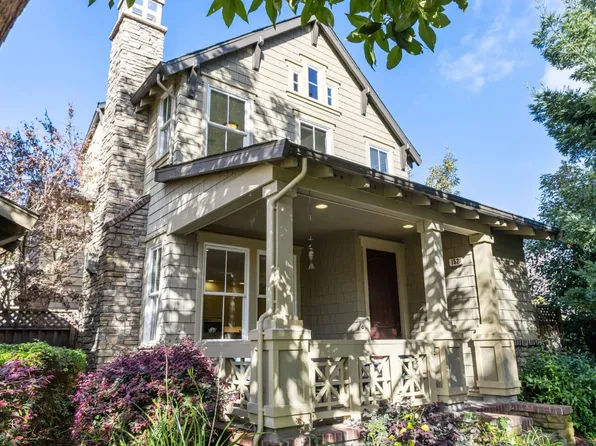 152 Morandi Ln, Menlo Park, CA 94025