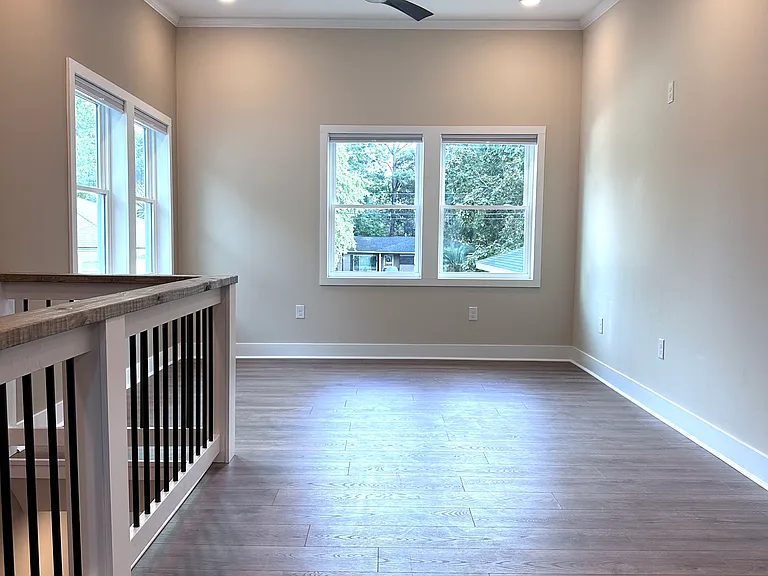 1734 McHenry Ave — Photo 12