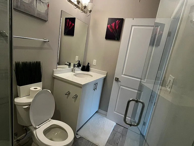 1131 Gordon St #4 — Photo 13