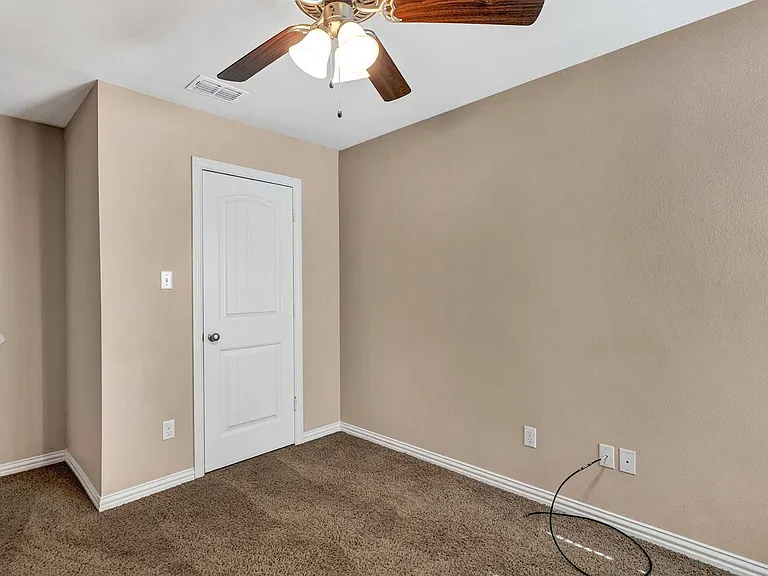 Kara Lynn Place Luxury Homes- ASK ABOUT OUR SPRING MOVE-IN SPECIAL TODAY! — Photo 22