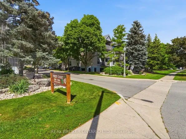 2020 Cleaver Ave #103, Burlington, ON L7M 4C2