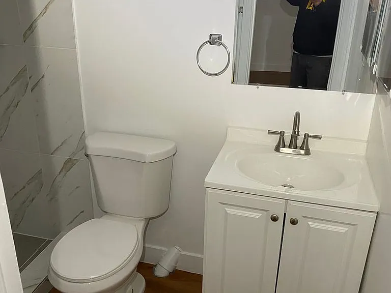 421 N Willowbrook Ave — Photo 21