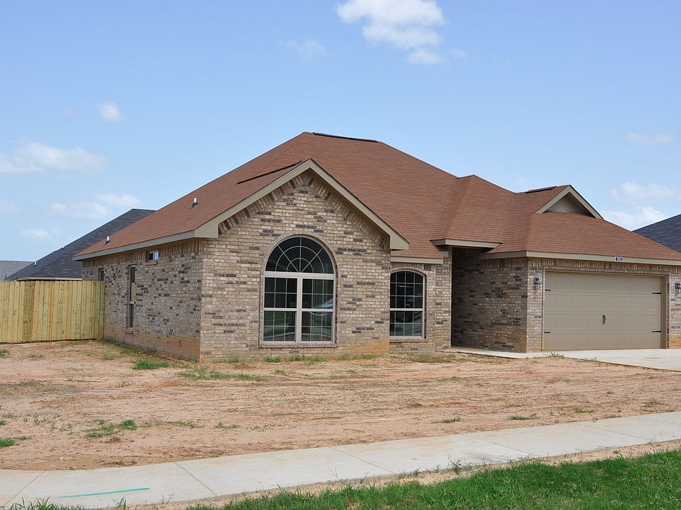 1st image of 703 Nells Pl