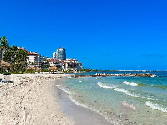 3rd image of 7241 Fisher Island Dr