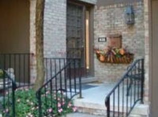 828 Earhart Rd, Ann Arbor, MI 48105