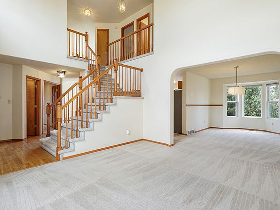 4th image of 8332 Andrus Dr