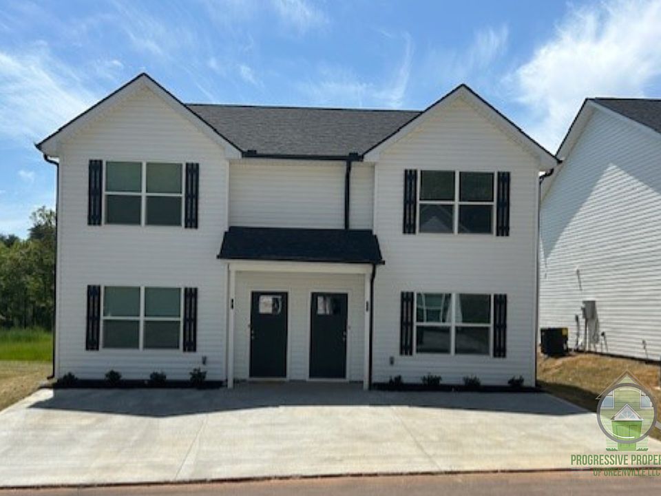 1st image of 31 Wofford Pine Dr #1