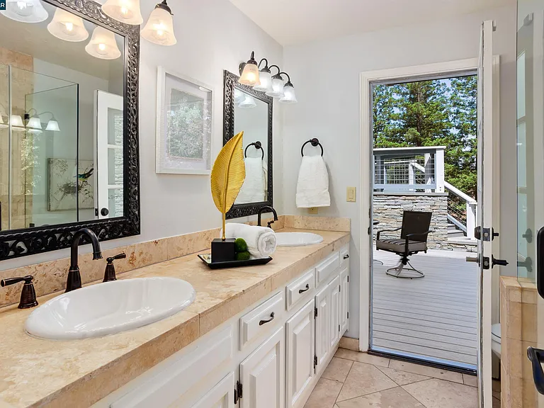 2324 Saddleback Dr — Photo 66