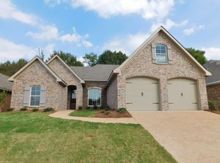 322 Greengate Cir, Brandon, MS 39042