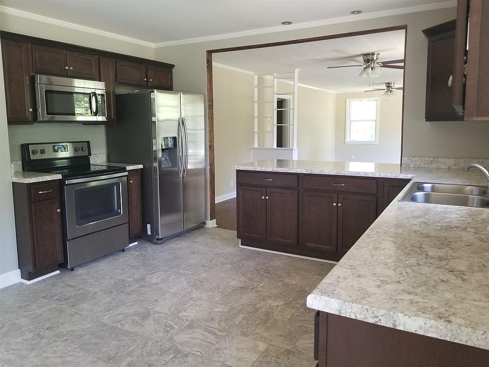 1st image of 126 Hickory Grove Blvd