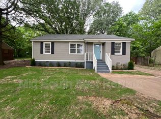 521 E Shelby Dr, Memphis, TN 38109