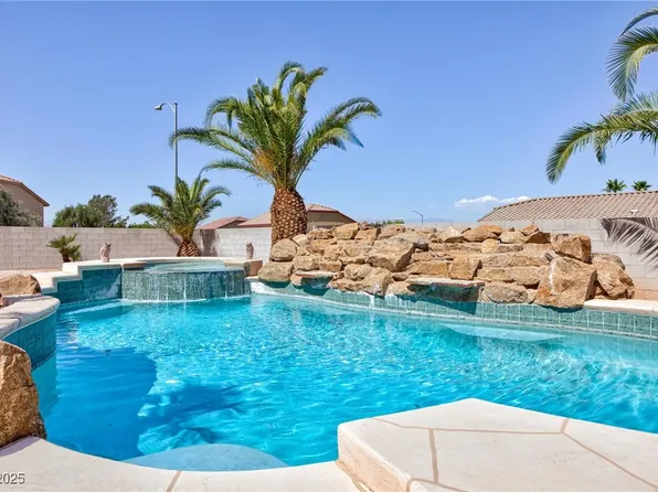 6638 Dazzling Heights Ln, Las Vegas, NV 89110